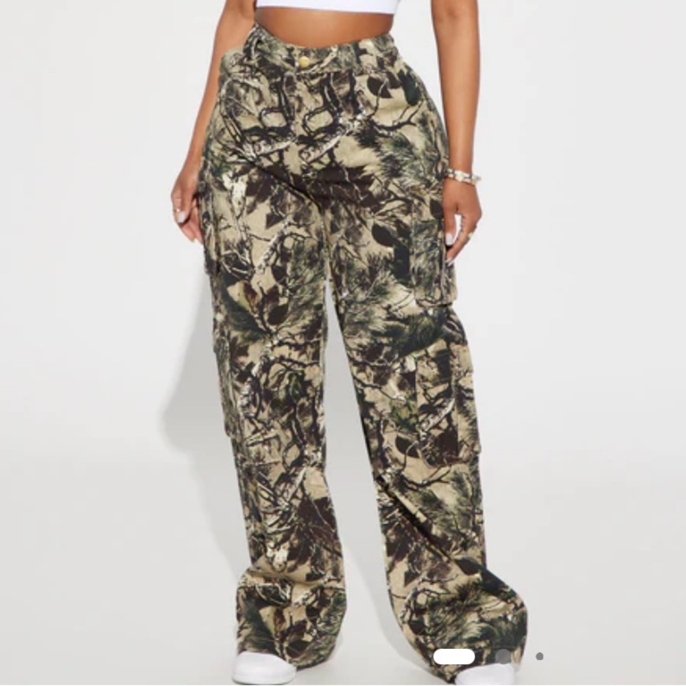 Fashion nova Camo Utility Pants